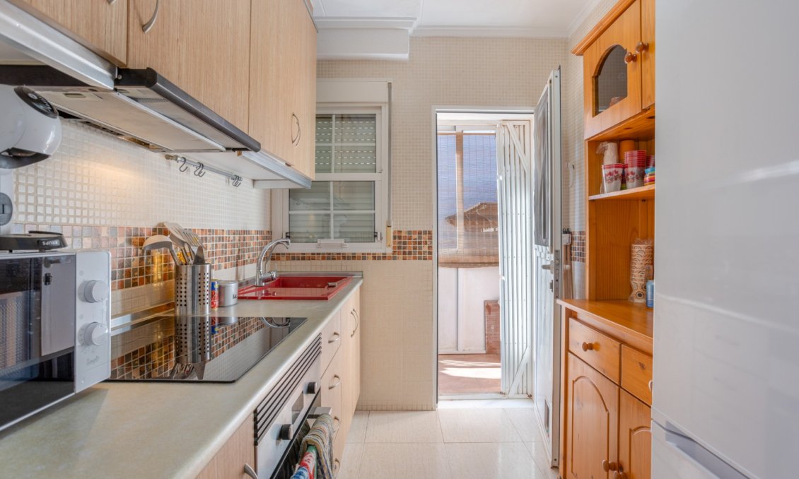 Használt Ingatlanok - Villa -
Torrevieja - Costa Blanca