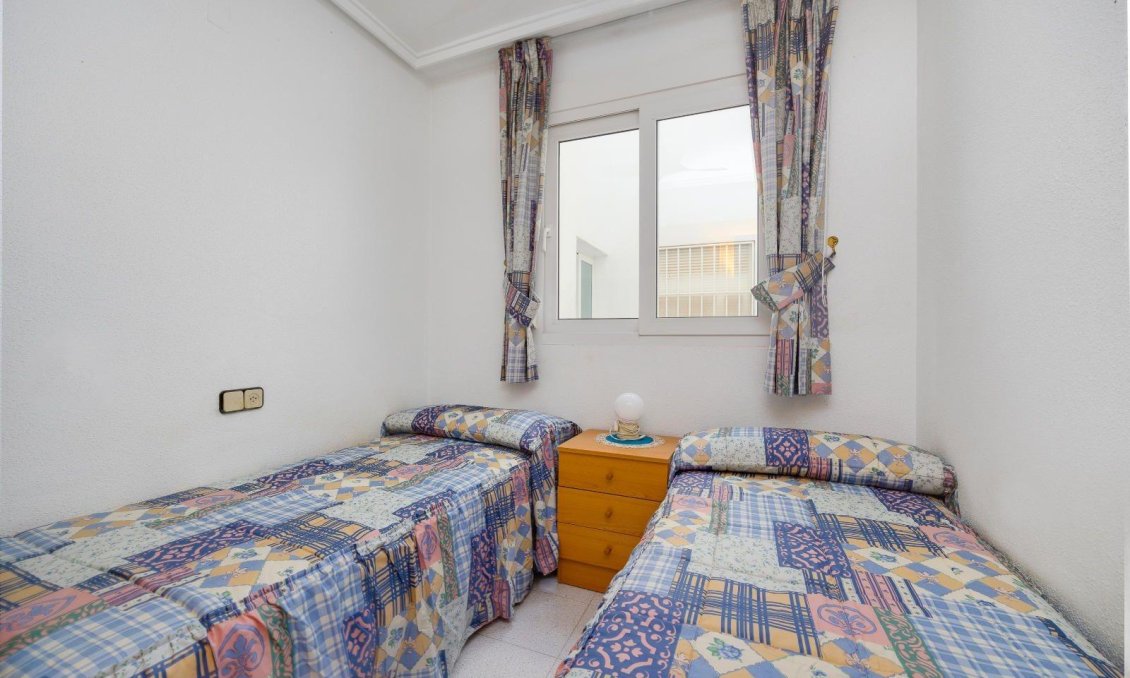 Használt Ingatlanok - Apartman -
Torrevieja - Acequion