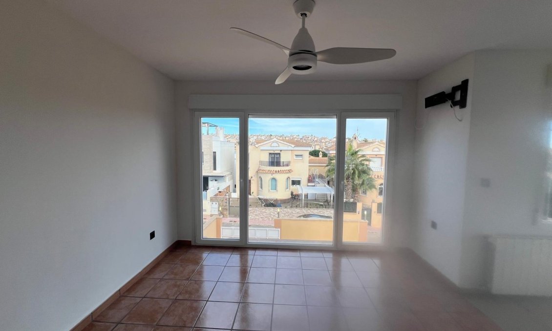 Revente - Villa -
Orihuela Costa - Villamartín-las Filipinas