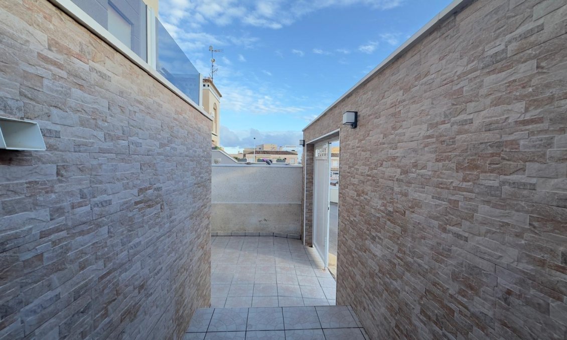 Használt Ingatlanok - Bungaló -
Torrevieja - Torreblanca