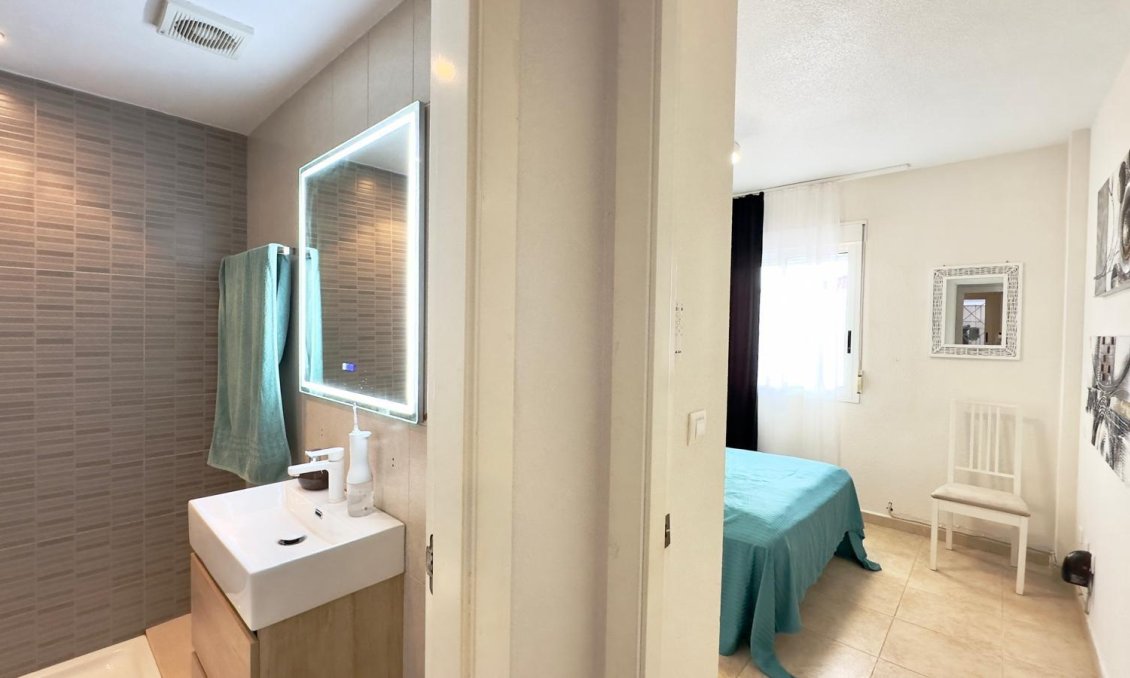 Használt Ingatlanok - Bungaló -
Torrevieja - Torreblanca