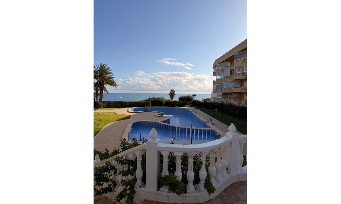 Revente - Appartement -
Pilar de la Horadada - Mil Palmeras