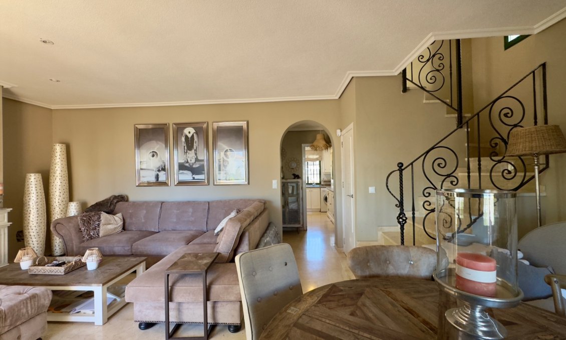 Használt Ingatlanok - Villa -
Orihuela Costa - Costa Blanca