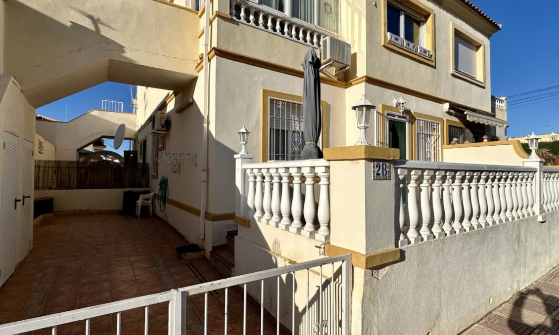 Használt Ingatlanok - Apartman -
Orihuela Costa - Costa Blanca