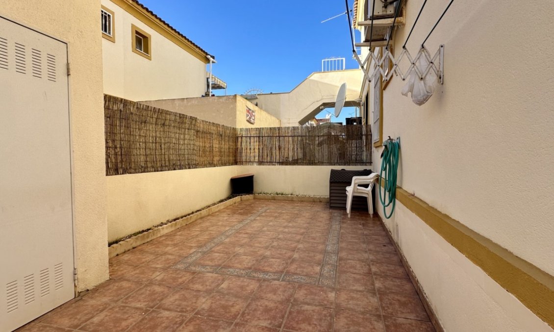 Használt Ingatlanok - Apartman -
Orihuela Costa - Costa Blanca