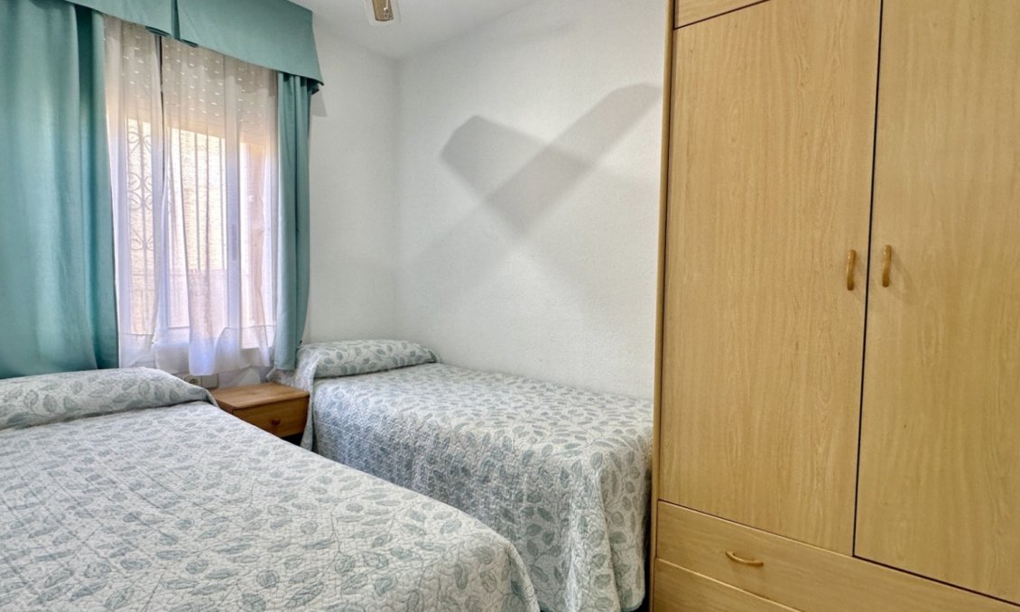 Használt Ingatlanok - Apartman -
Orihuela Costa - Costa Blanca