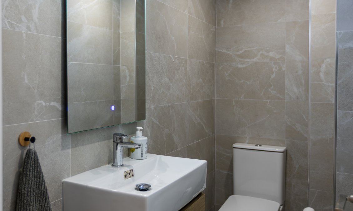 Használt Ingatlanok - Sorház -
Torrevieja - Costa Blanca