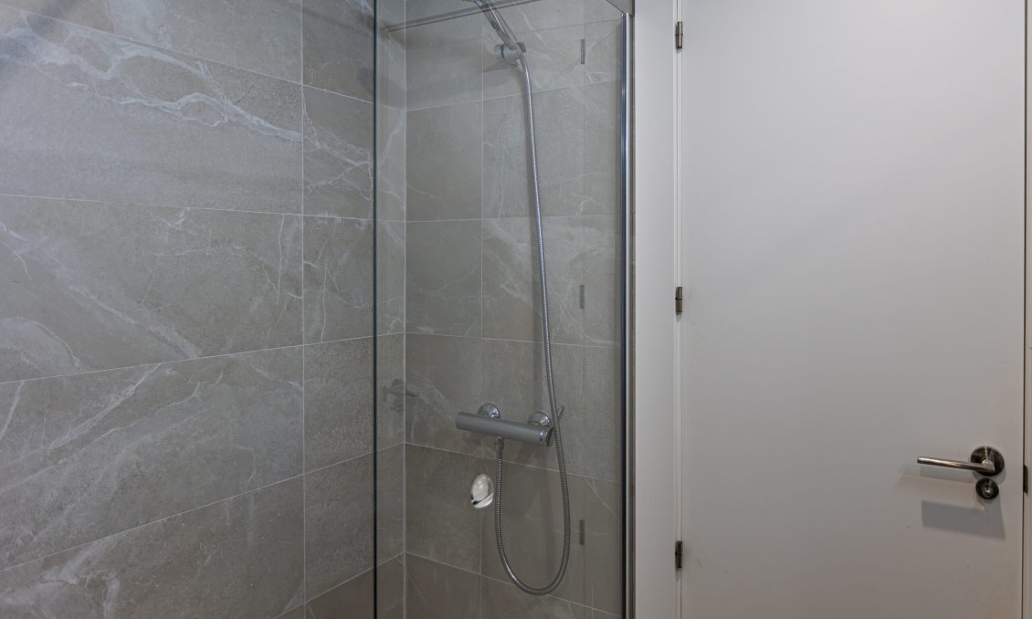 Használt Ingatlanok - Sorház -
Torrevieja - Costa Blanca