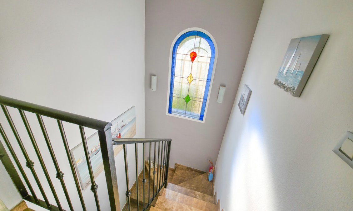 Használt Ingatlanok - Villa -
Villamartin - Costa Blanca