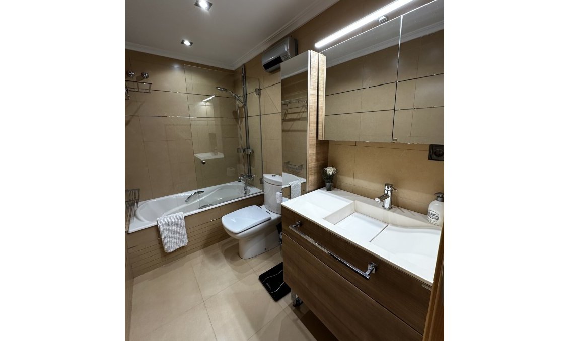 Használt Ingatlanok - Apartman -
Guardamar del Segura - Costa Blanca