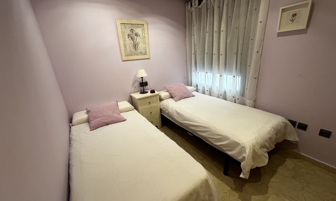 Használt Ingatlanok - Apartman -
Guardamar del Segura - Costa Blanca