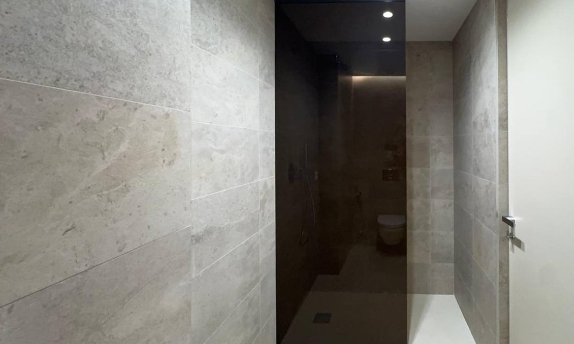 Revânzare - Apartament -
Torrevieja - Playa de los Locos