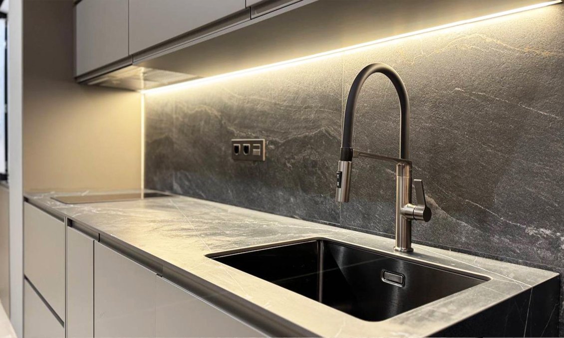 Revânzare - Apartament -
Torrevieja - Playa de los Locos