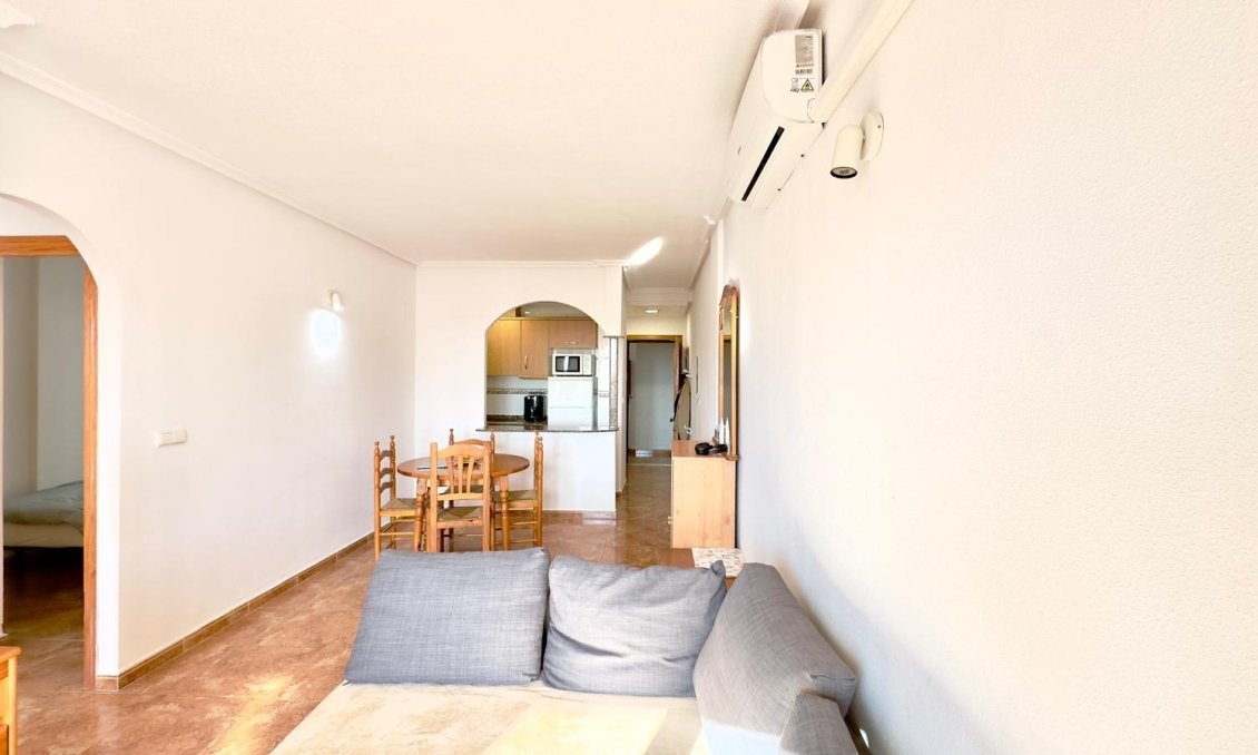 Használt Ingatlanok - Apartman -
Torrevieja - Centrum