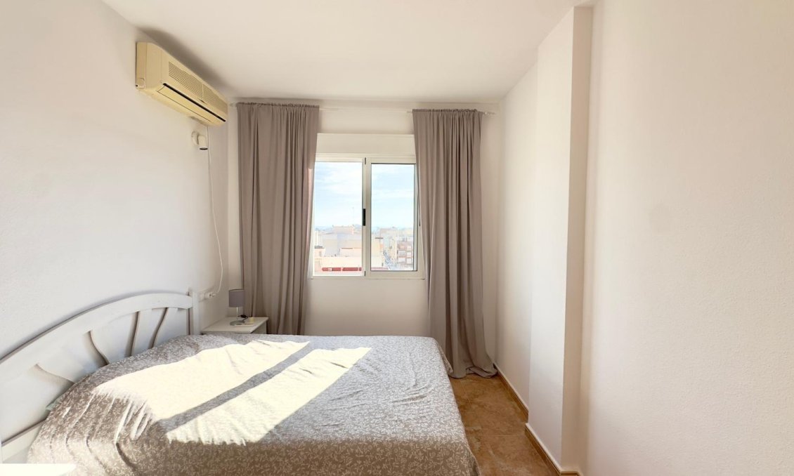 Használt Ingatlanok - Apartman -
Torrevieja - Centrum
