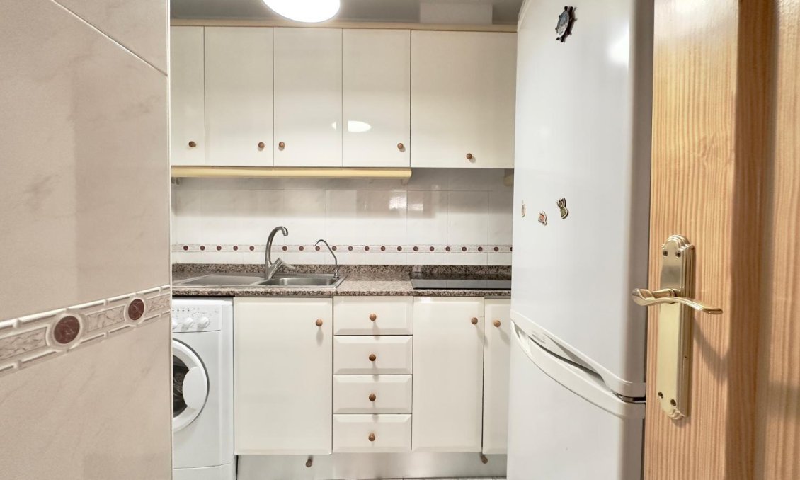 Használt Ingatlanok - Apartman -
Torrevieja - La Mata Pueblo