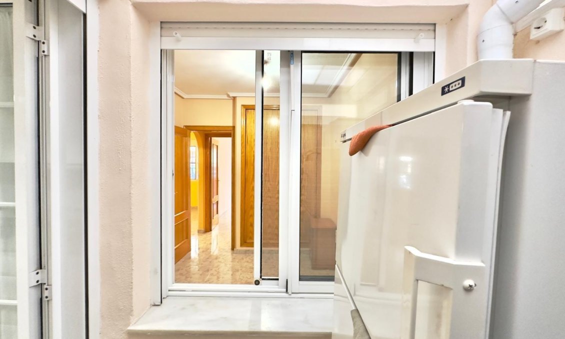 Használt Ingatlanok - Apartman -
Torrevieja - La Mata Pueblo