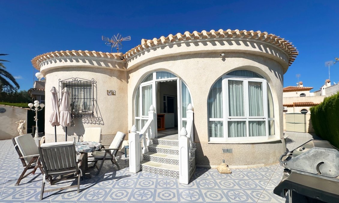 Használt Ingatlanok - Villa -
Orihuela Costa - Costa Blanca