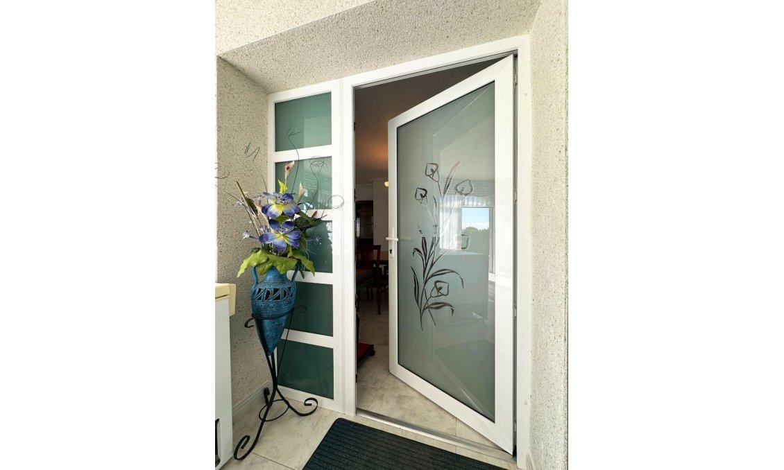 Használt Ingatlanok - Villa -
Orihuela Costa - Costa Blanca