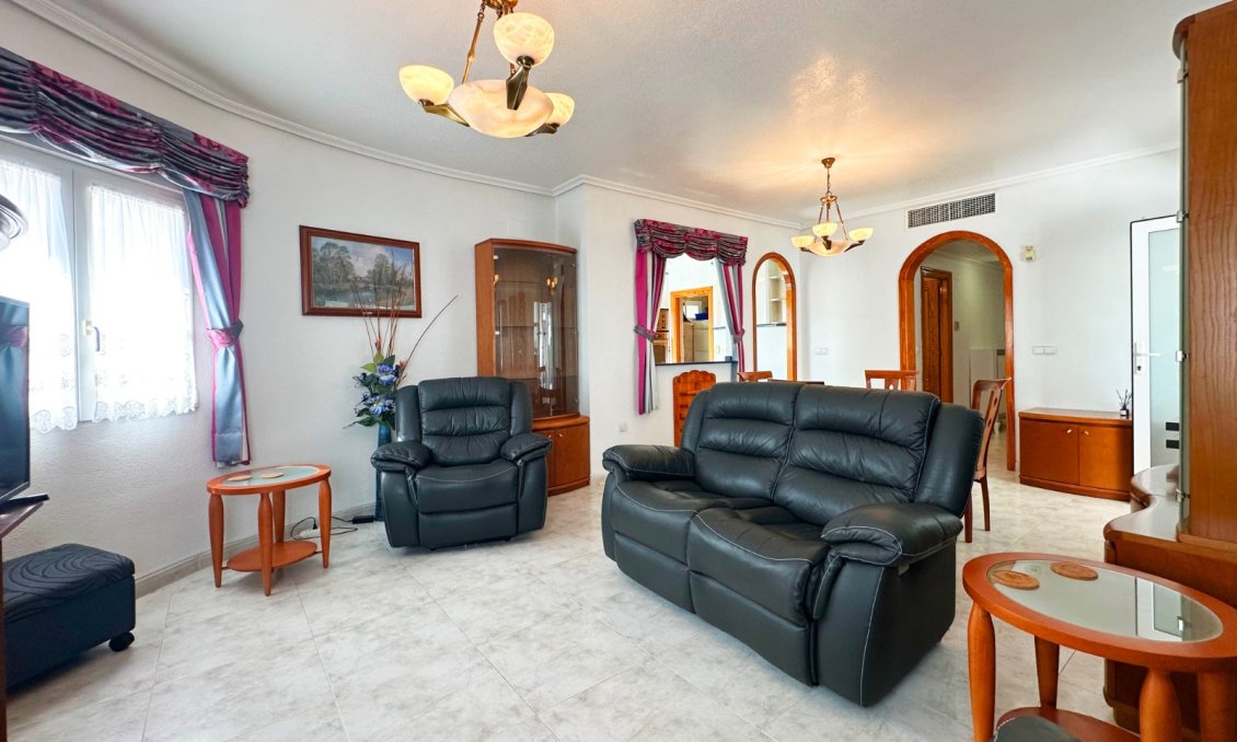 Használt Ingatlanok - Villa -
Orihuela Costa - Costa Blanca