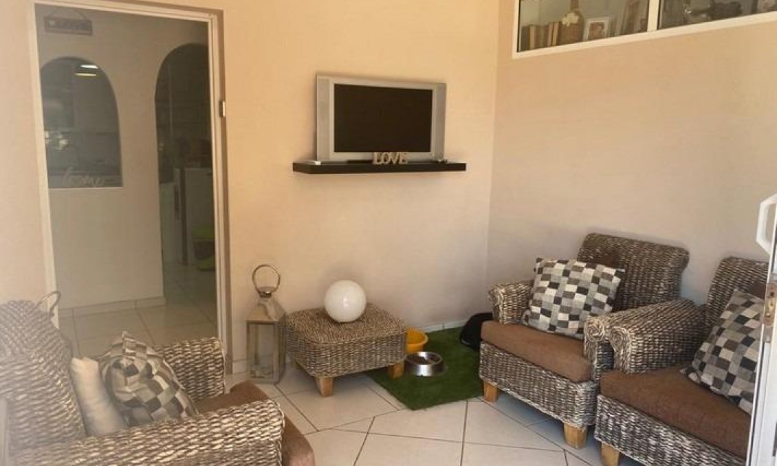 Használt Ingatlanok - Villa -
Albatera - Campo De Albatera