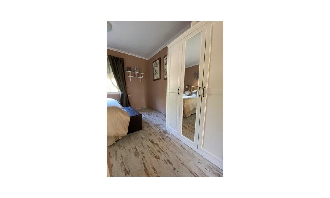 Használt Ingatlanok - Villa -
Albatera - Campo De Albatera