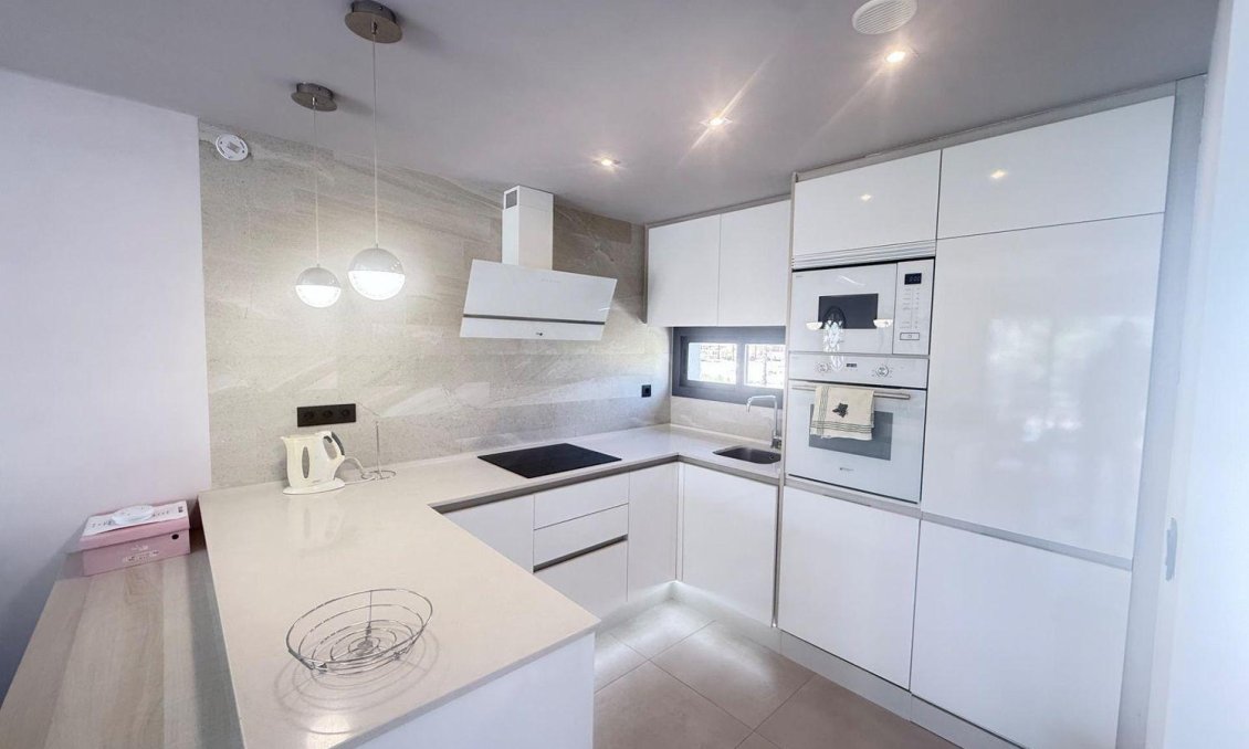 Használt Ingatlanok - Bungaló -
Guardamar del Segura - Oasis Beach