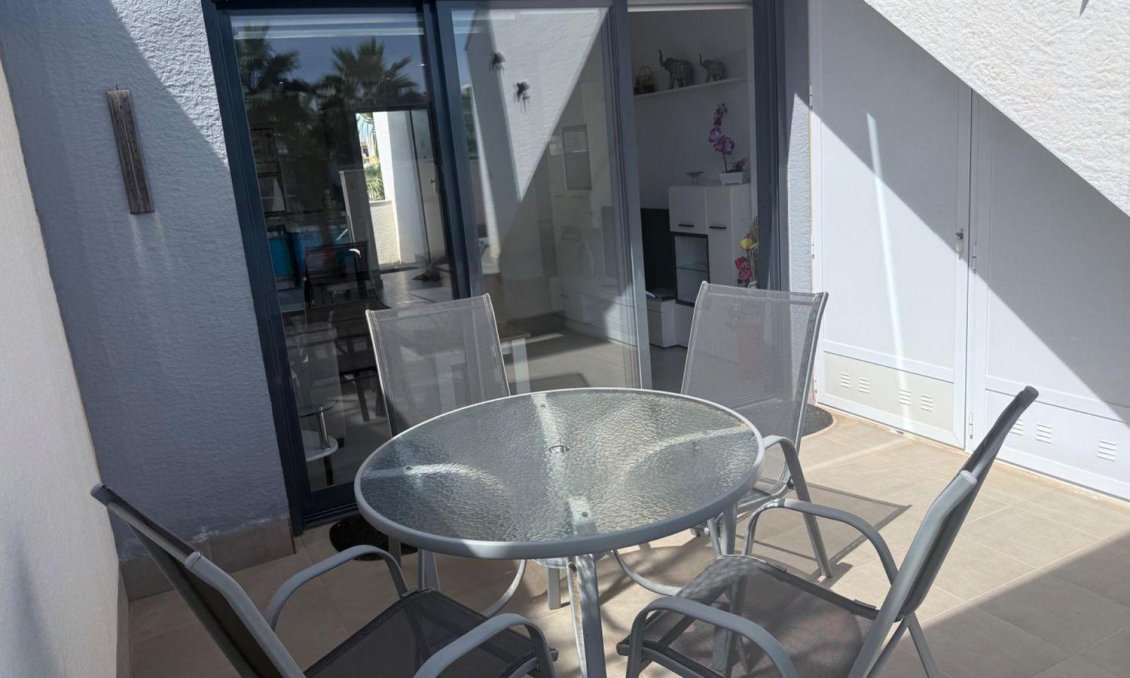 Használt Ingatlanok - Bungaló -
Guardamar del Segura - Oasis Beach