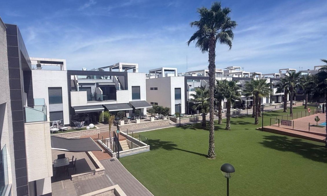 Használt Ingatlanok - Bungaló -
Guardamar del Segura - Oasis Beach