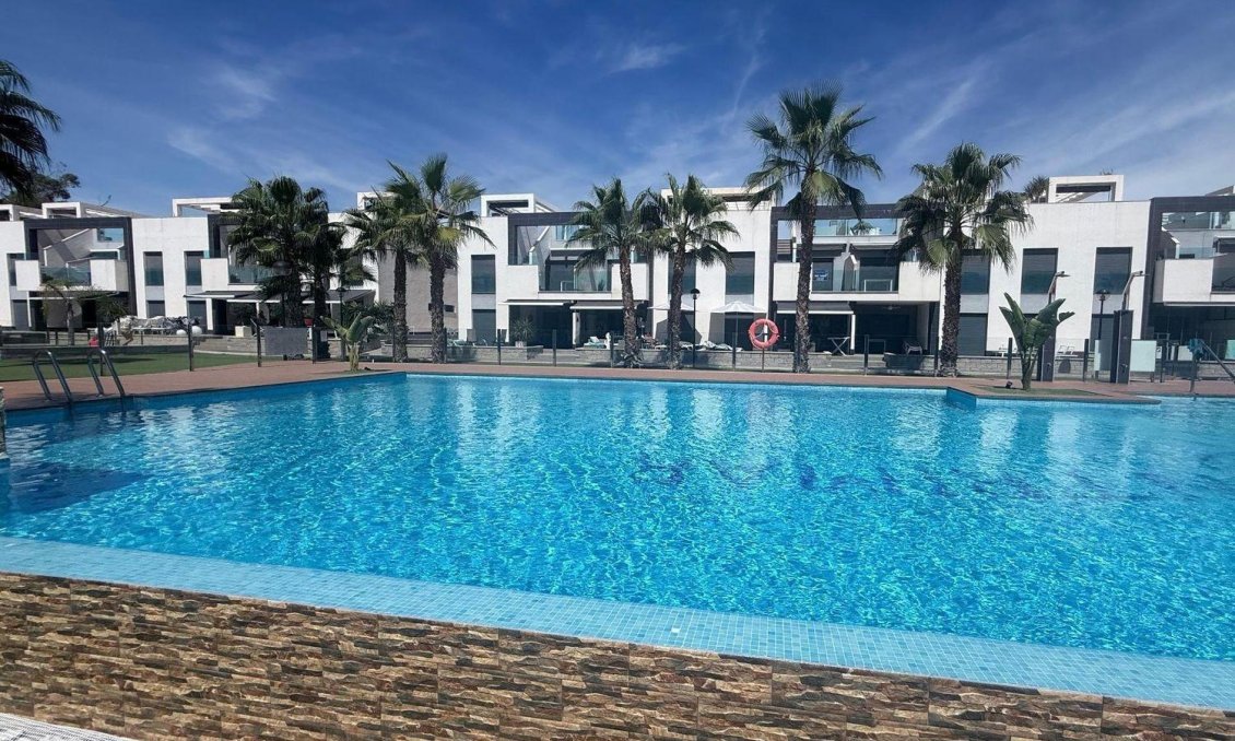 Használt Ingatlanok - Bungaló -
Guardamar del Segura - Oasis Beach