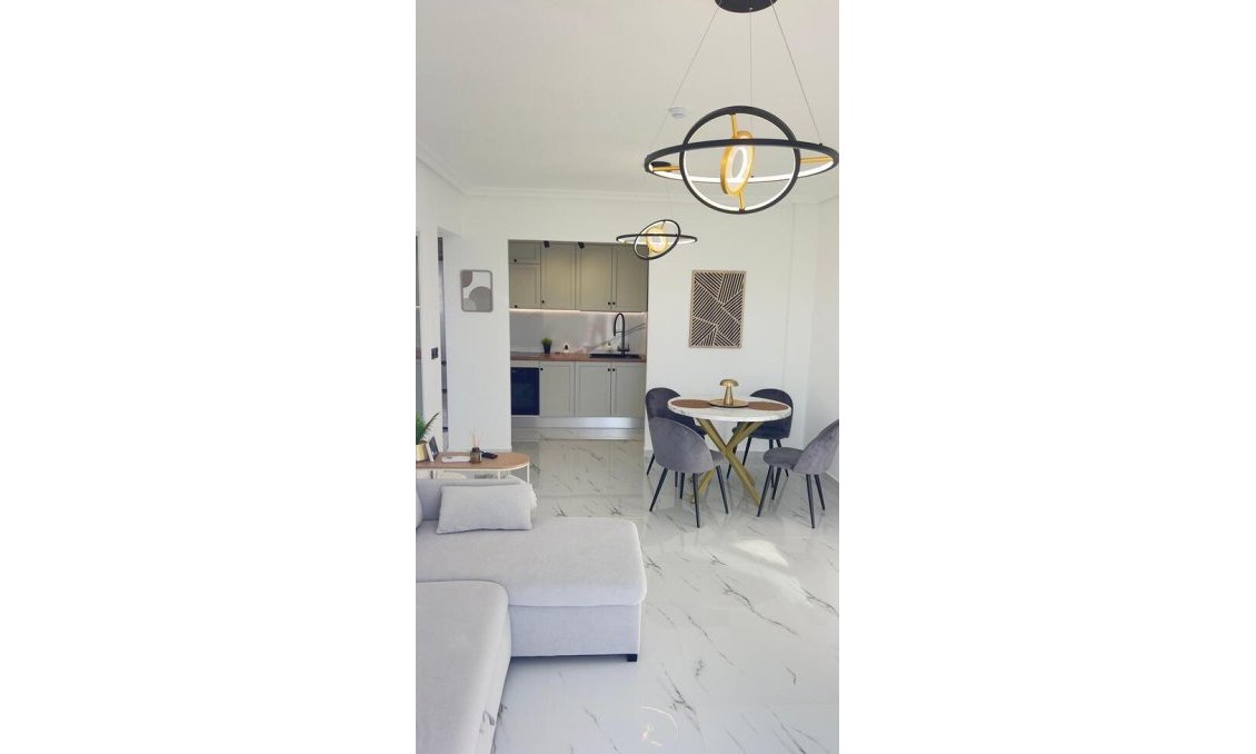 Használt Ingatlanok - Apartman -
Orihuela Costa - Costa Blanca