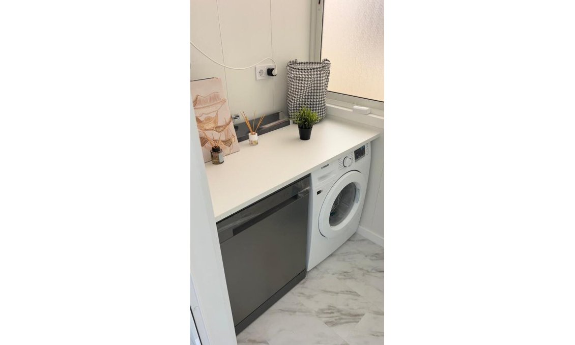 Használt Ingatlanok - Apartman -
Orihuela Costa - Costa Blanca