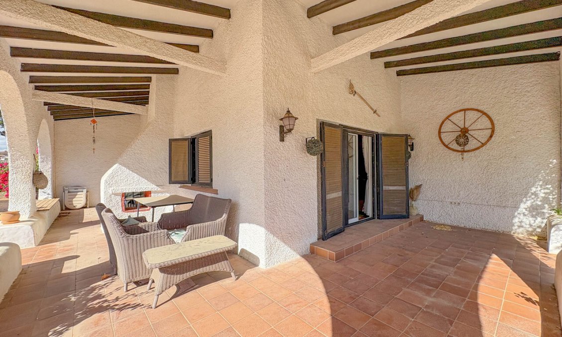 Használt Ingatlanok - Villa -
Los Balcones - Costa Blanca