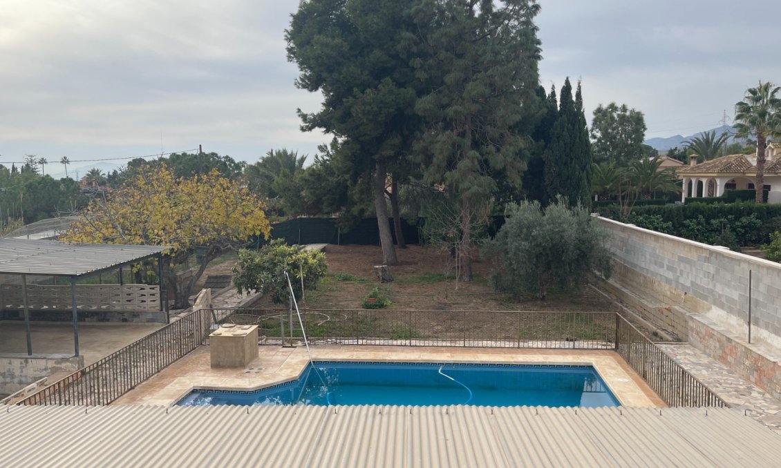 Használt Ingatlanok - Villa -
Elche - Costa Blanca