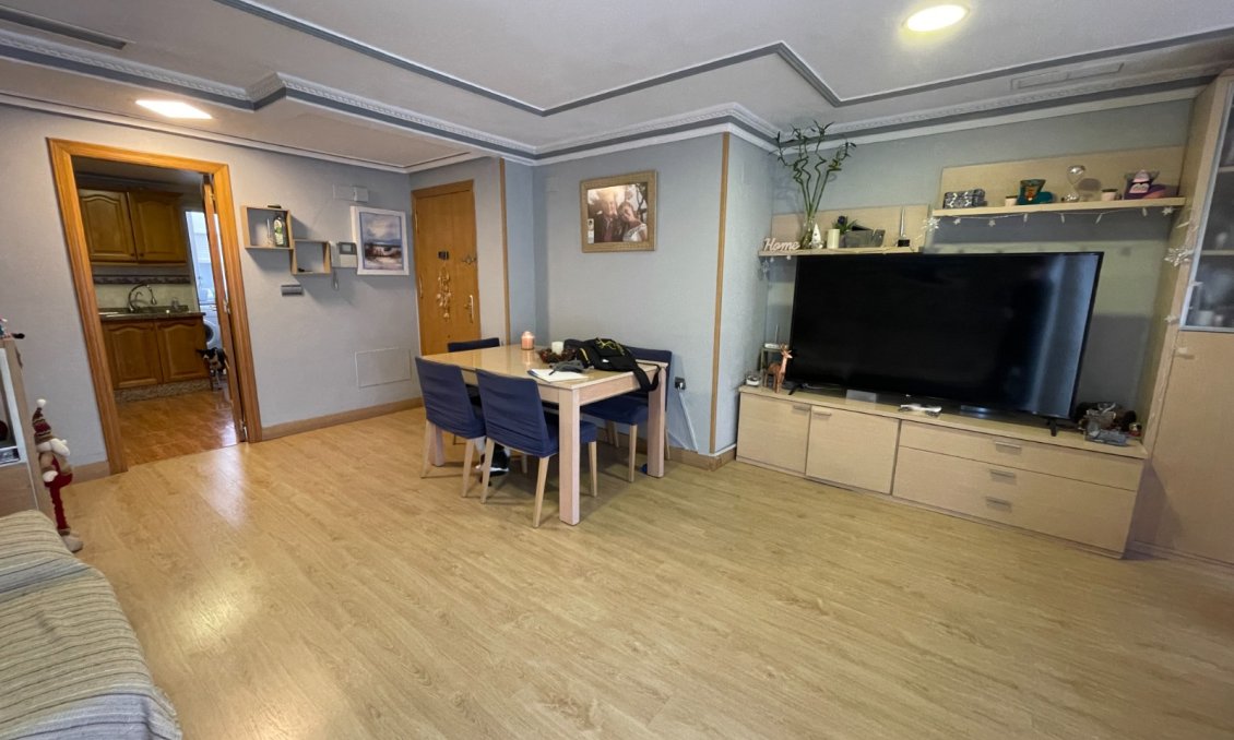 Használt Ingatlanok - Apartman -
Torrevieja - Costa Blanca