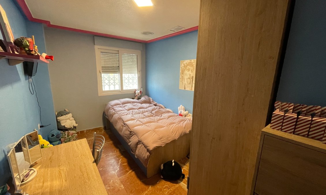 Használt Ingatlanok - Apartman -
Torrevieja - Costa Blanca