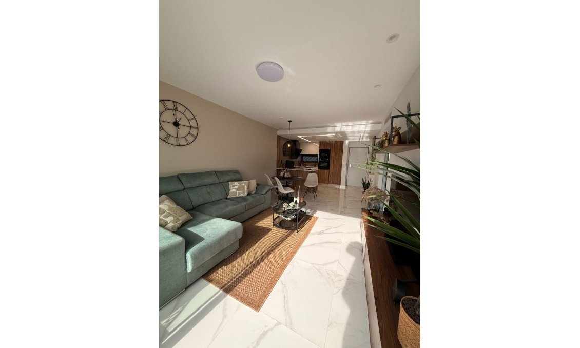 Használt Ingatlanok - Apartman -
Guardamar del Segura - Costa Blanca