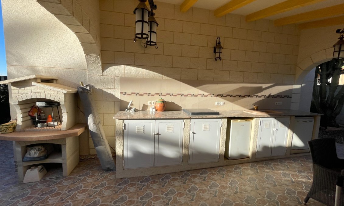 Használt Ingatlanok - Villa -
Benijofar - Costa Blanca