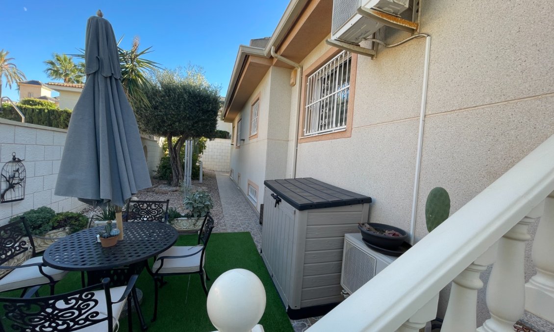 Használt Ingatlanok - Villa -
Benijofar - Costa Blanca