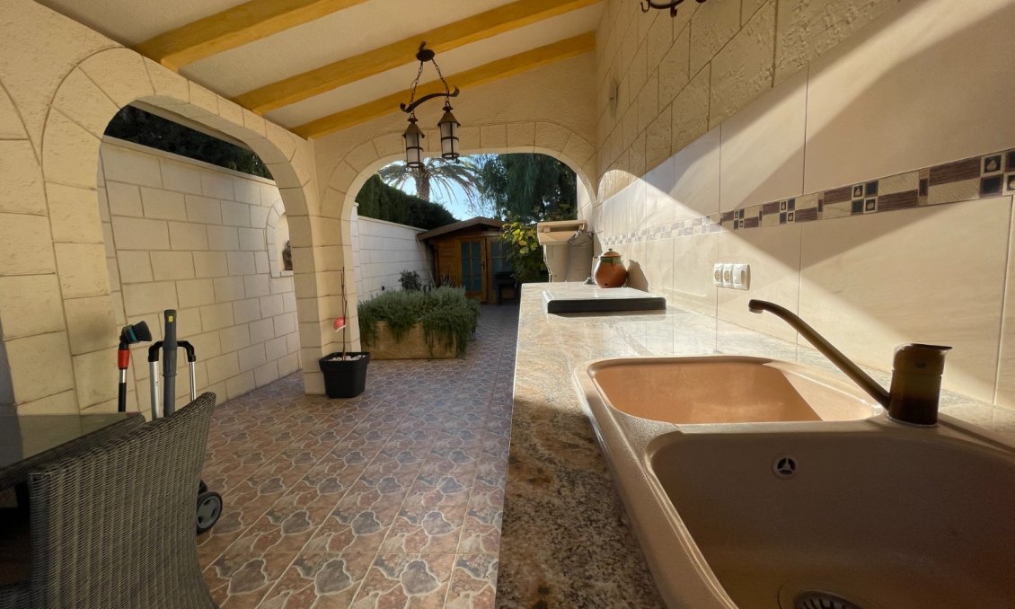 Használt Ingatlanok - Villa -
Benijofar - Costa Blanca