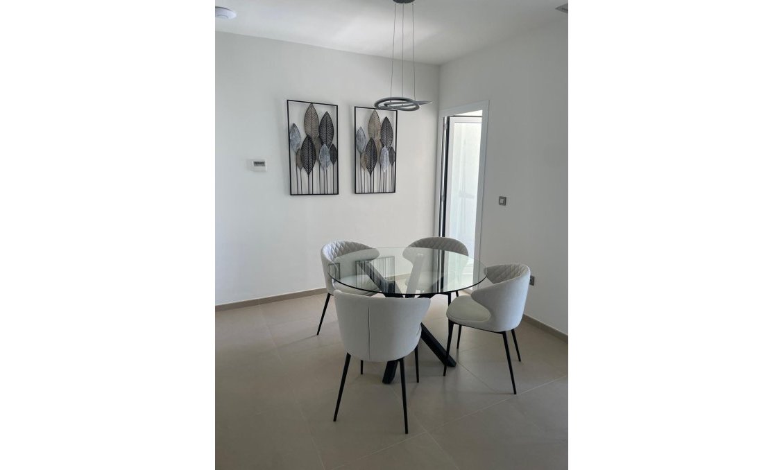 Használt Ingatlanok - Apartman -
Benidorm - Playa de Poniente