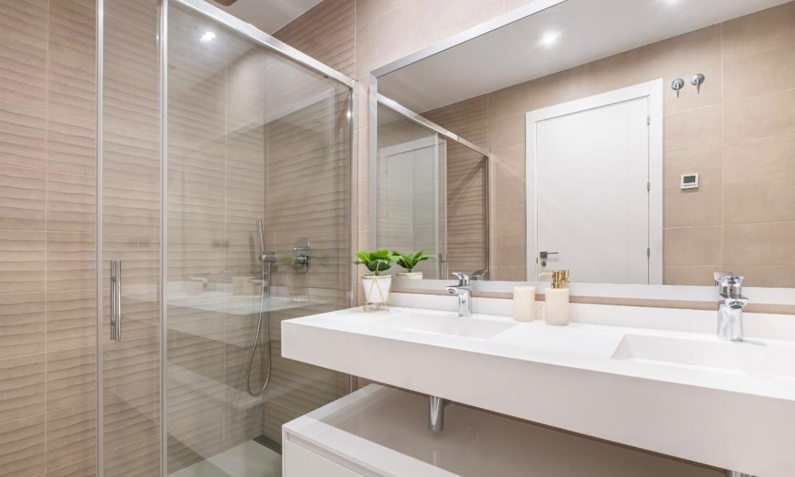 Használt Ingatlanok - Apartman -
Benidorm - Playa de Poniente