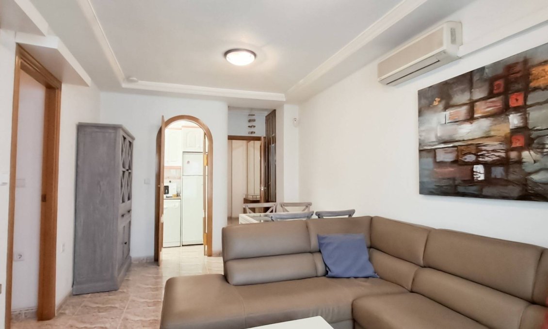 Használt Ingatlanok - Apartman -
Torrevieja - Playa del Cura