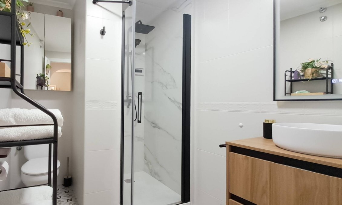 Használt Ingatlanok - Tetőtéri lakás -
Torrevieja - La Mata