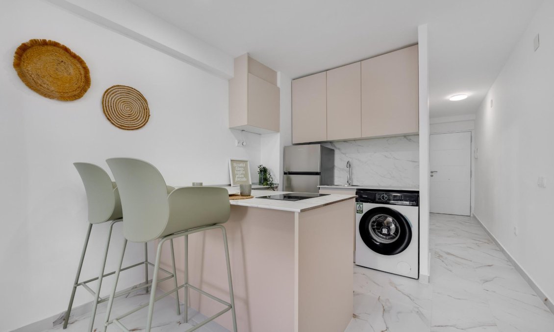 Használt Ingatlanok - Apartman -
Torrevieja - Cabo Cervera