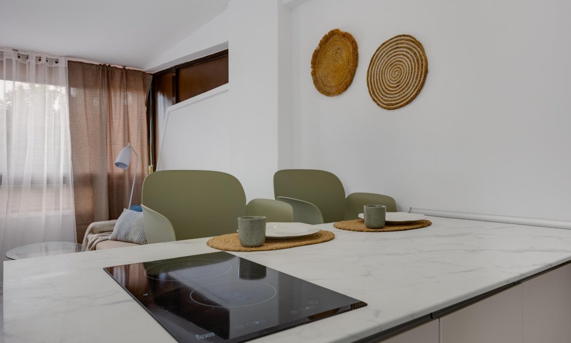 Használt Ingatlanok - Apartman -
Torrevieja - Cabo Cervera