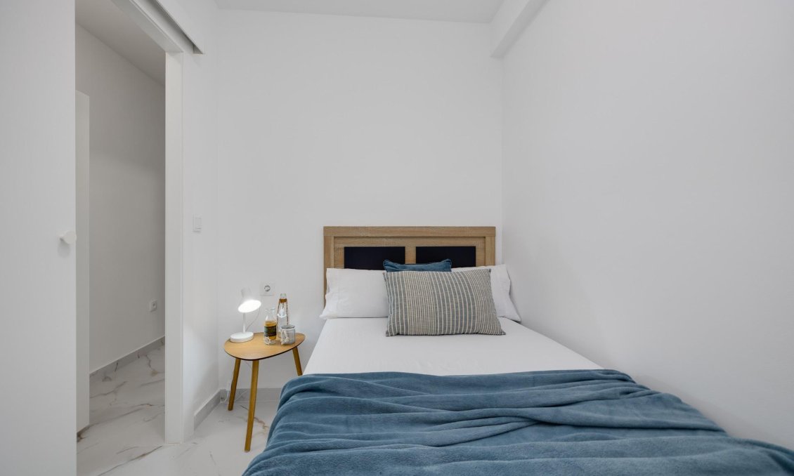 Használt Ingatlanok - Apartman -
Torrevieja - Cabo Cervera