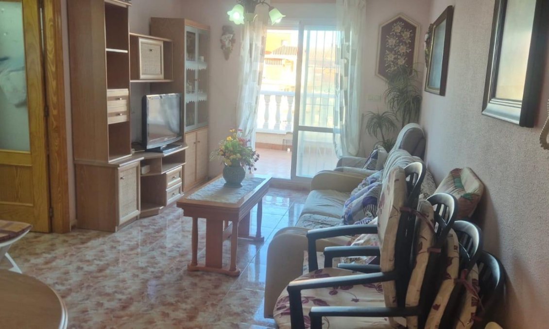 Használt Ingatlanok - Apartman -
Torrevieja - La Mata Pueblo