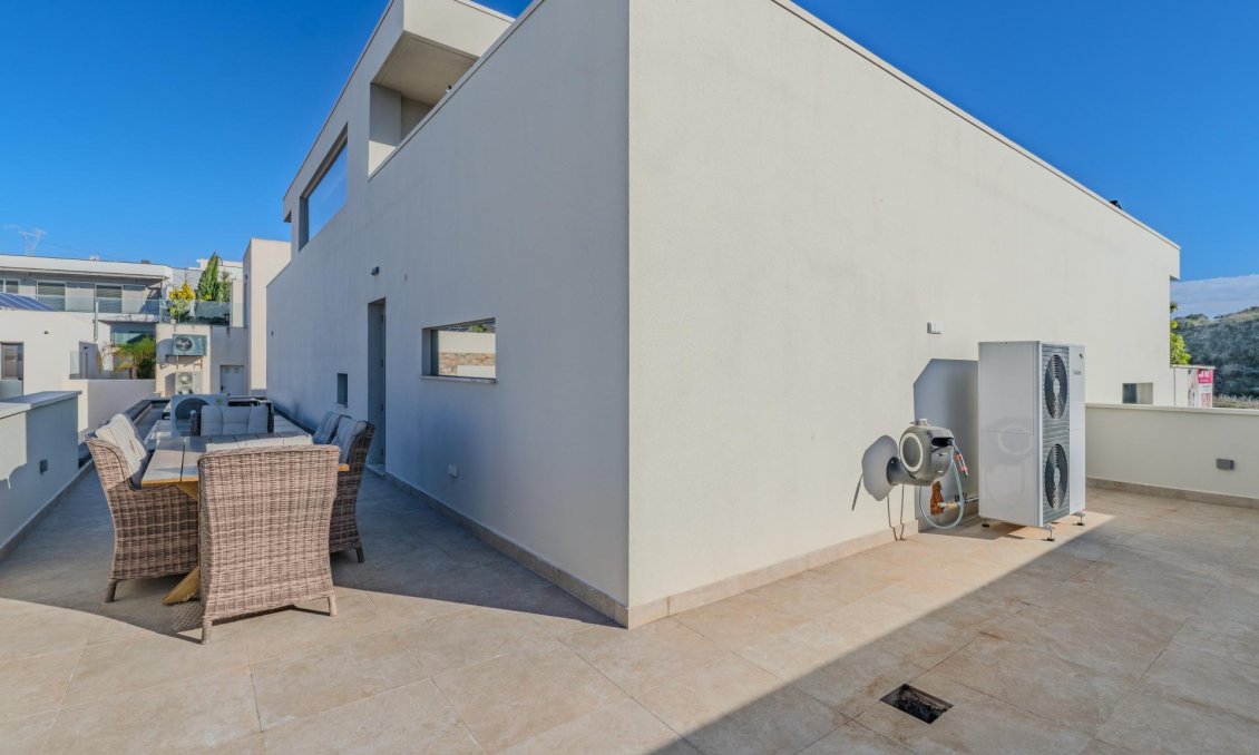 Használt Ingatlanok - Villa -
Benijofar - Residencial Benimar