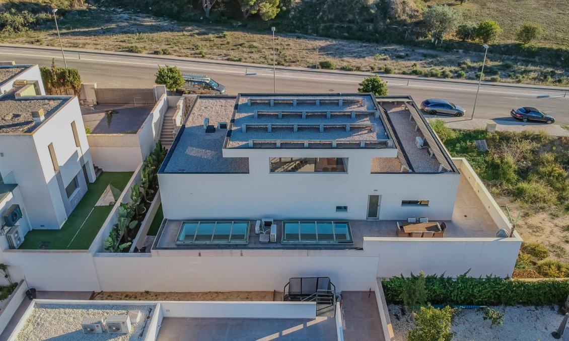 Használt Ingatlanok - Villa -
Benijofar - Residencial Benimar